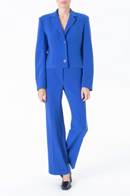 Синий укороченный пиджак на две пуговицы