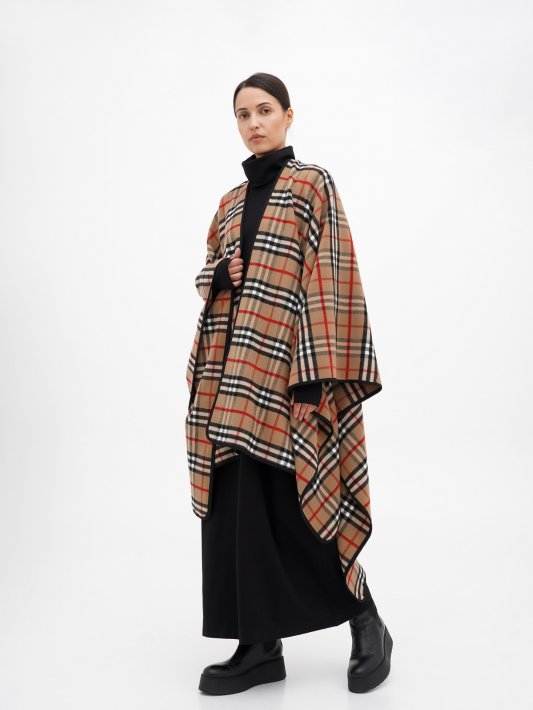 Пончо в яркую клетку с черным кантом