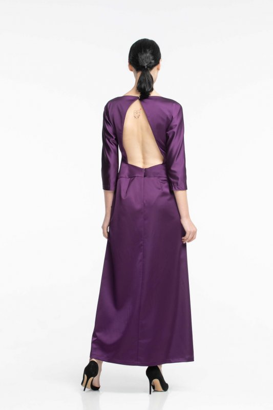 Длинное фиолетовое платье с открытой спинкой Фото 3