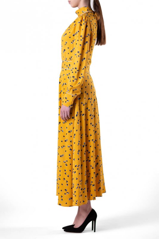 Желтое приталенное платье в цветочный принт Фото 2