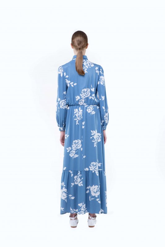 Довга блакитна  бавовняна сукня з квітковим мотивом Фото 3