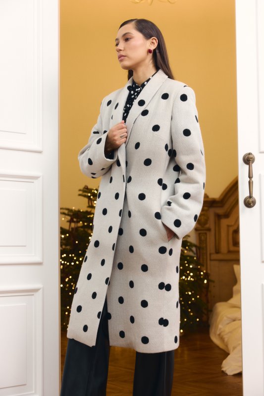 Пальто пряме в горохи Фото 4